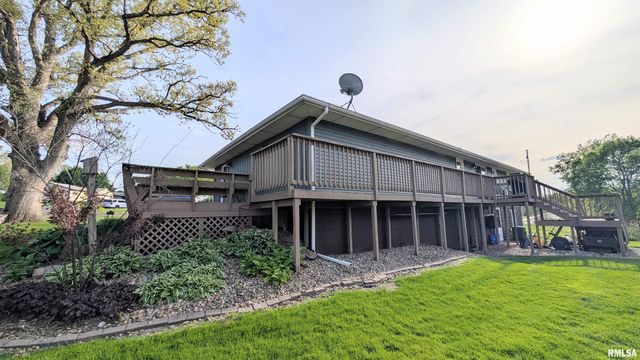 506 HILLCREST Drive, Washington, IL 61571