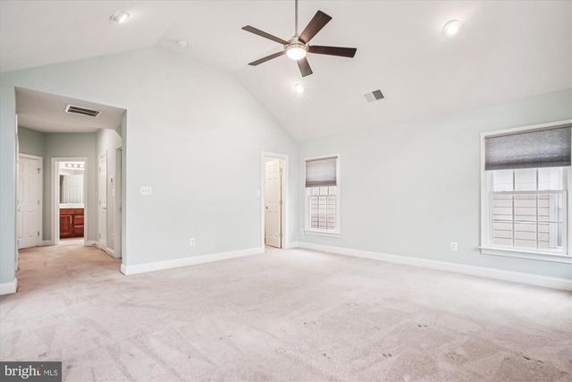 1310 S GLEBE RD, Arlington, VA 22204