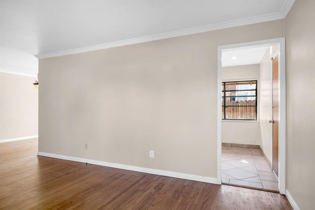 7636 Kensington Dr, Citrus Heights, CA 95610