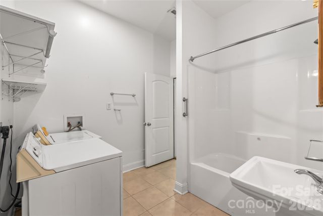 424 Rollingbrook Road, Kings Mountain, NC 28086