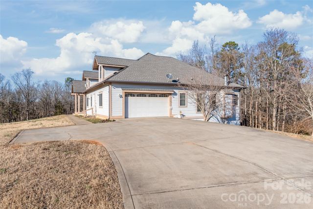 424 Rollingbrook Road, Kings Mountain, NC 28086