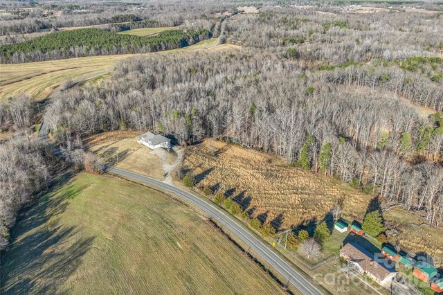 424 Rollingbrook Road, Kings Mountain, NC 28086