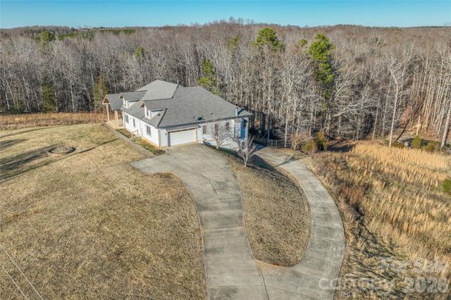 424 Rollingbrook Road, Kings Mountain, NC 28086