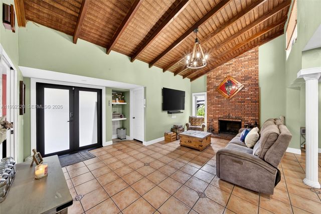 10861 SW 132nd Cir Court, Miami, FL 33186