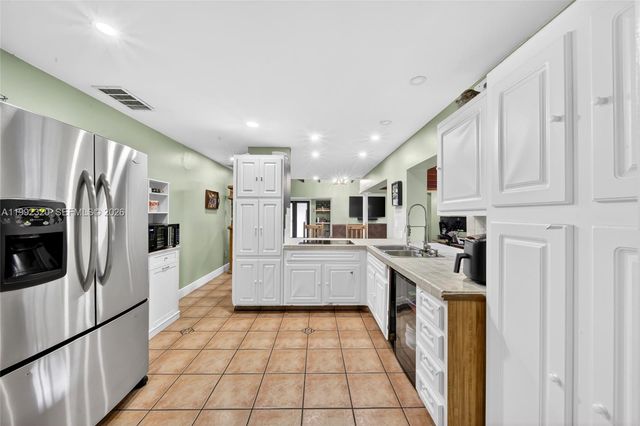 10861 SW 132nd Cir Court, Miami, FL 33186