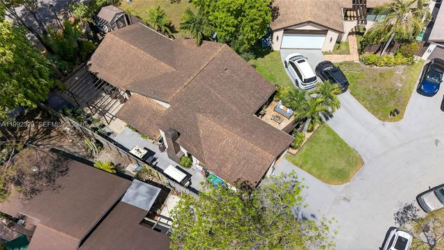 10861 SW 132nd Cir Court, Miami, FL 33186