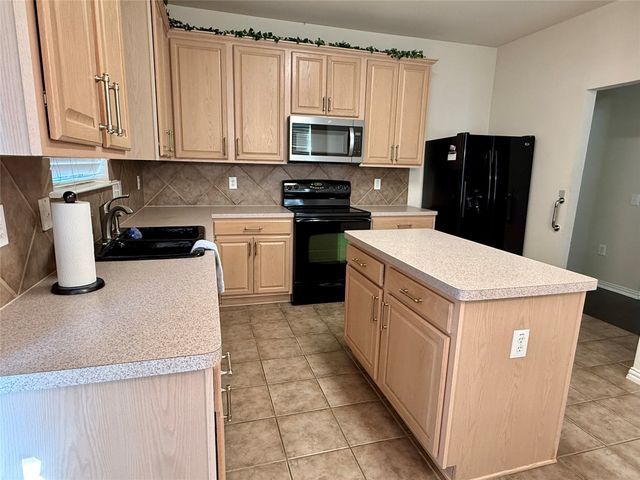 236 Bexar Drive, Lewisville, TX 75067