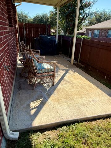 236 Bexar Drive, Lewisville, TX 75067