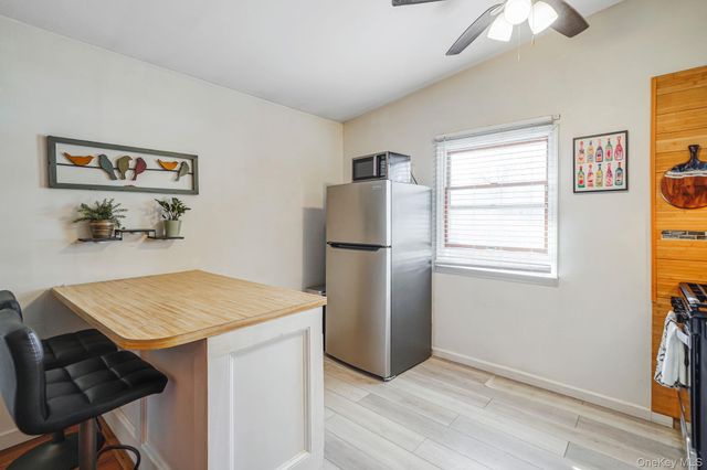 10 Pierre Drive, Commack, NY 11725