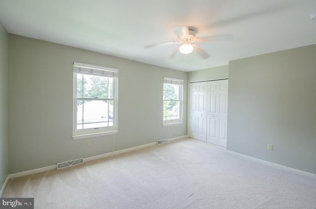 250 H ST, Carlisle, PA 17013