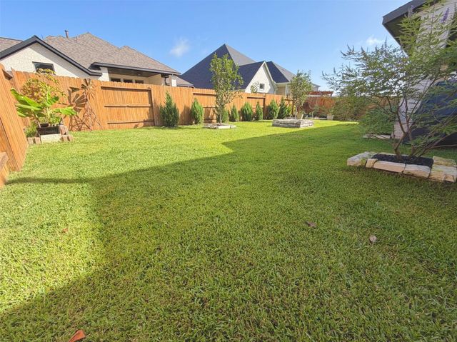 19210 Derby Run Lane, Tomball, TX 77377