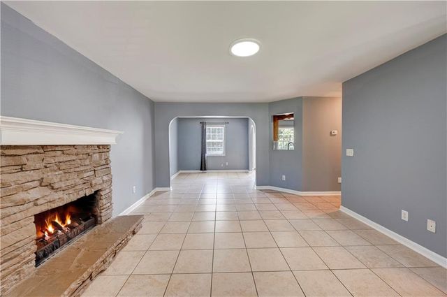 126 Summerfield NE Lane, Calhoun, GA 30701