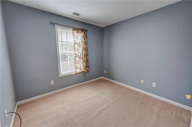 126 Summerfield NE Lane, Calhoun, GA 30701