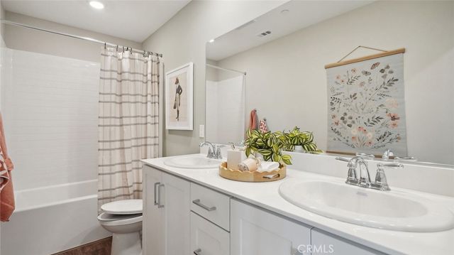 31325 Burflower Drive, Winchester, CA 92596