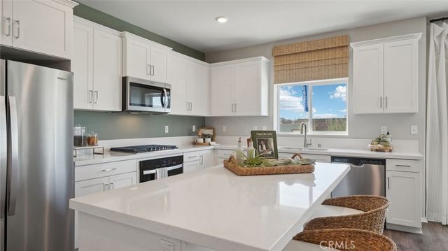 31325 Burflower Drive, Winchester, CA 92596