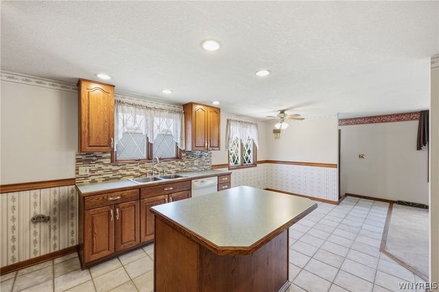 72 East Cherbourg Drive, Cheektowaga, NY 14227