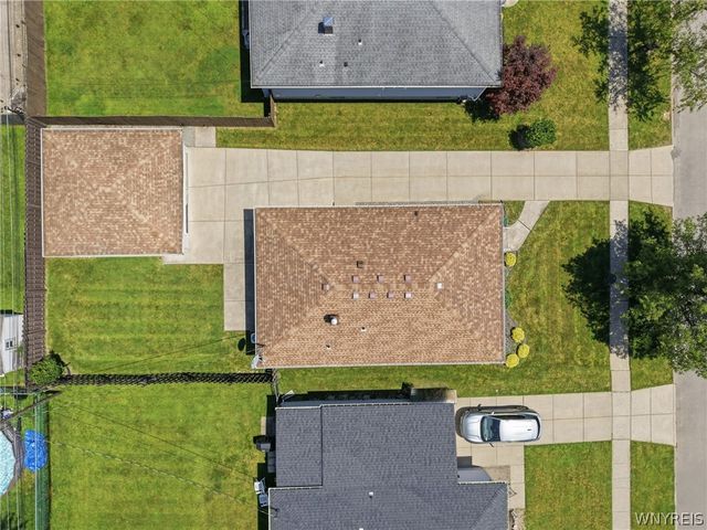 72 East Cherbourg Drive, Cheektowaga, NY 14227