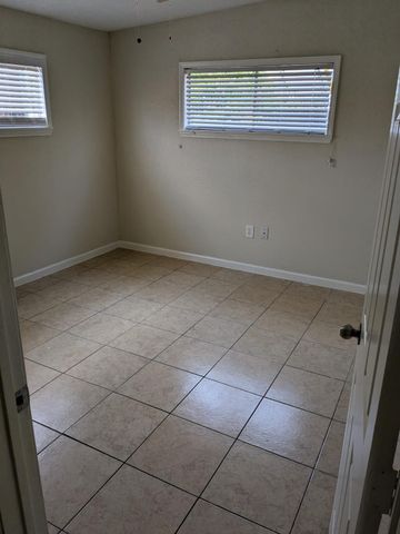 3359 Frick Road 4, Houston, TX 77086