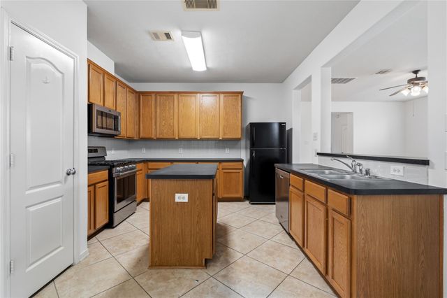 7414 Hollister Spring, Houston, TX 77040