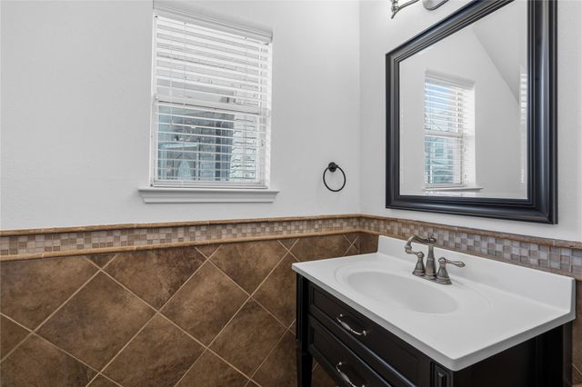 7414 Hollister Spring, Houston, TX 77040