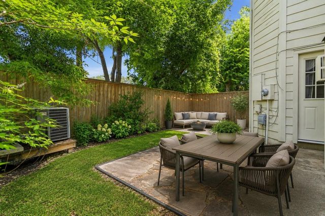 7414 Hollister Spring, Houston, TX 77040