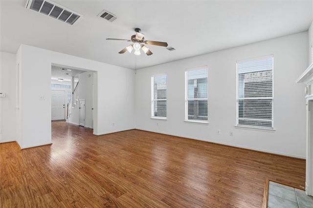 7414 Hollister Spring, Houston, TX 77040