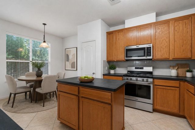 7414 Hollister Spring, Houston, TX 77040