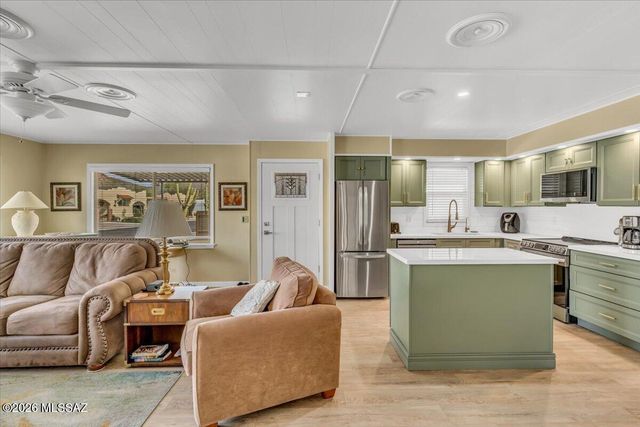 5541 W Rafter Circle Street, Tucson, AZ 85713