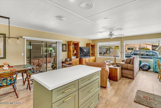 5541 W Rafter Circle Street, Tucson, AZ 85713