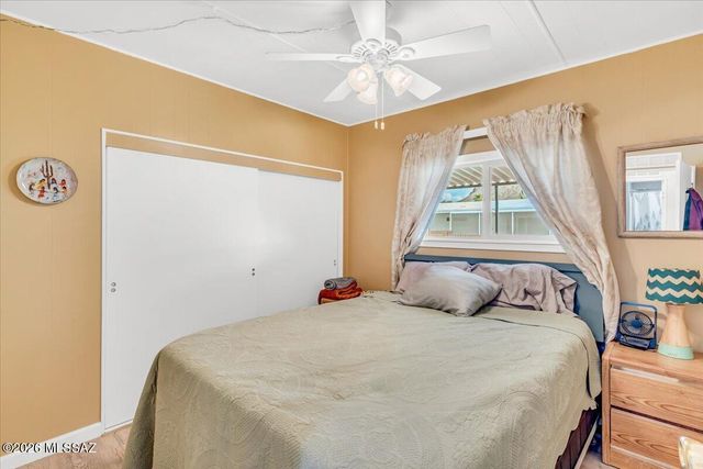 5541 W Rafter Circle Street, Tucson, AZ 85713