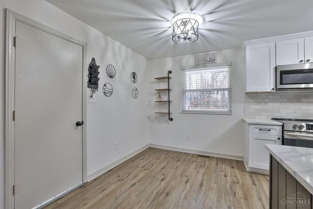 32 Sutton Lane, Stonelick Twp, OH 45122