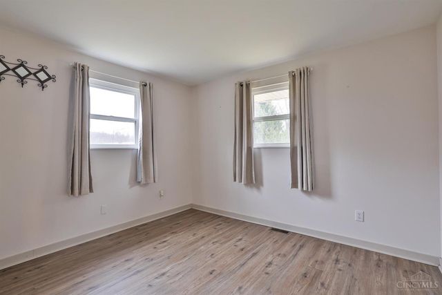 32 Sutton Lane, Stonelick Twp, OH 45122