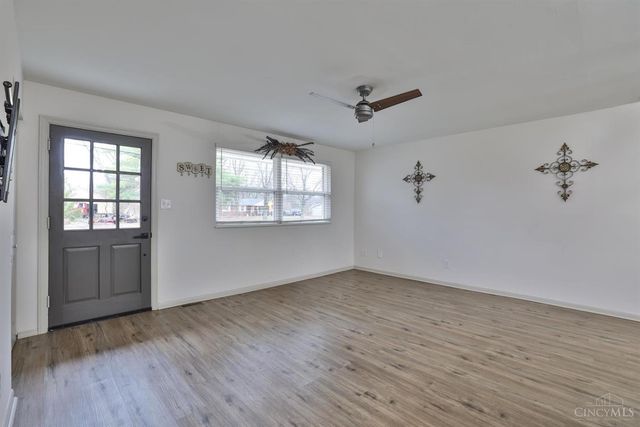 32 Sutton Lane, Stonelick Twp, OH 45122