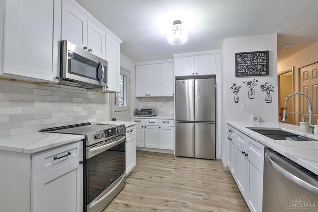 32 Sutton Lane, Stonelick Twp, OH 45122