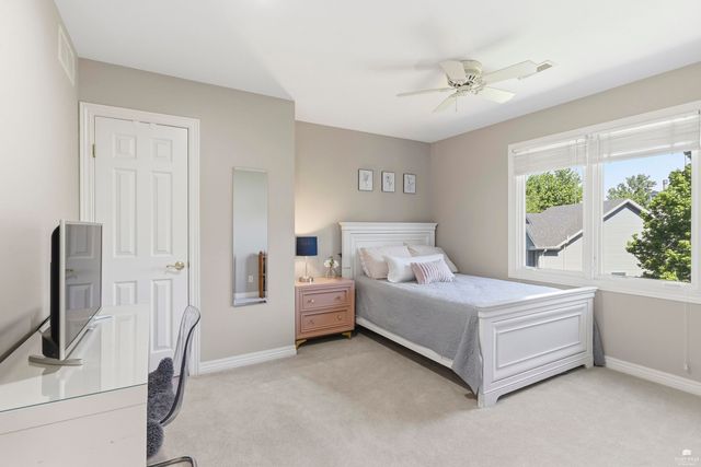 3804 Stratford Drive, Manhattan, KS 66503