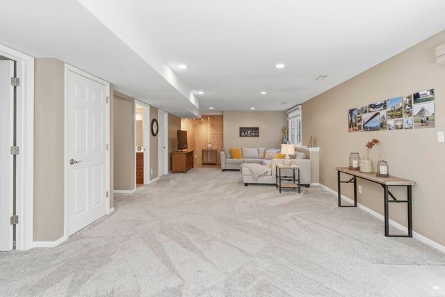3804 Stratford Drive, Manhattan, KS 66503