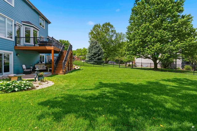 3804 Stratford Drive, Manhattan, KS 66503