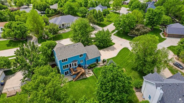 3804 Stratford Drive, Manhattan, KS 66503