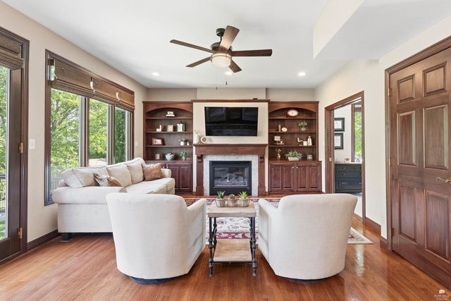 3804 Stratford Drive, Manhattan, KS 66503