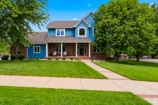 3804 Stratford Drive, Manhattan, KS 66503