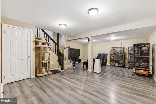 297 CHELMSFORD CT, Sterling, VA 20165