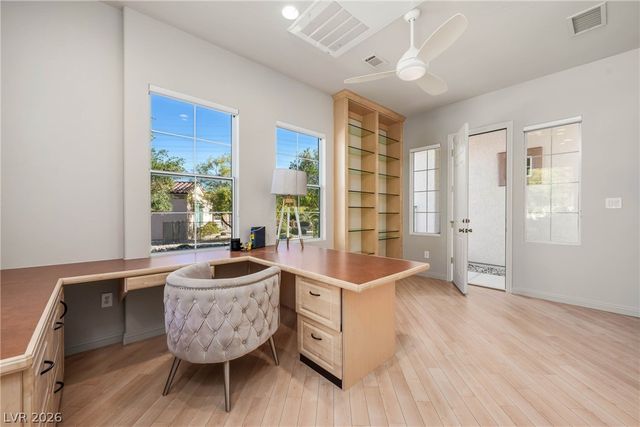 10243 Cantiamo Court, Las Vegas, NV 89135