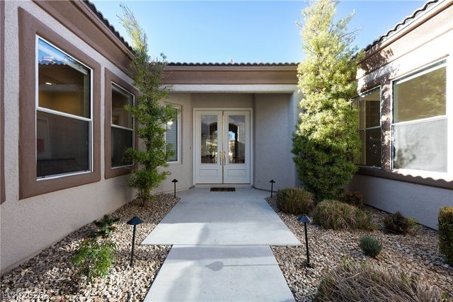 10243 Cantiamo Court, Las Vegas, NV 89135