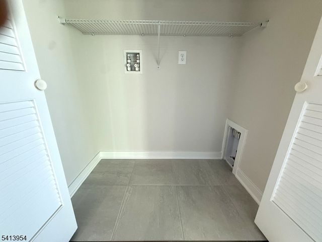 106 E Stiger St, Hackettstown Town, NJ 07840