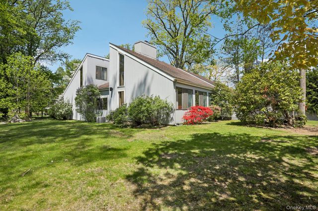 20 High Point Lane, Scarsdale, NY 10583