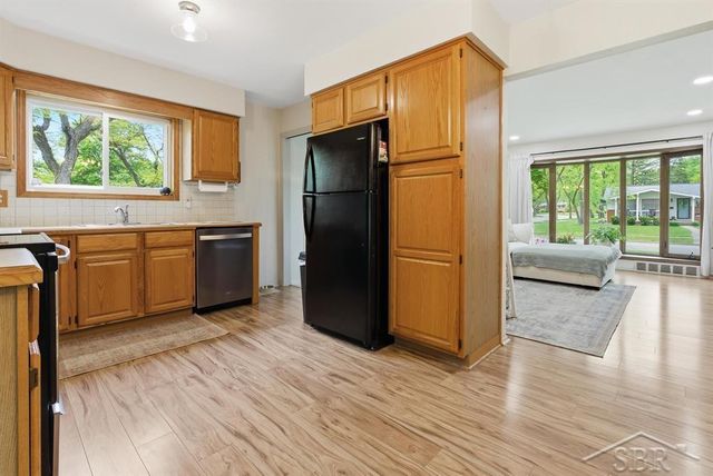 4911 Harding Street, Midland, MI 48642