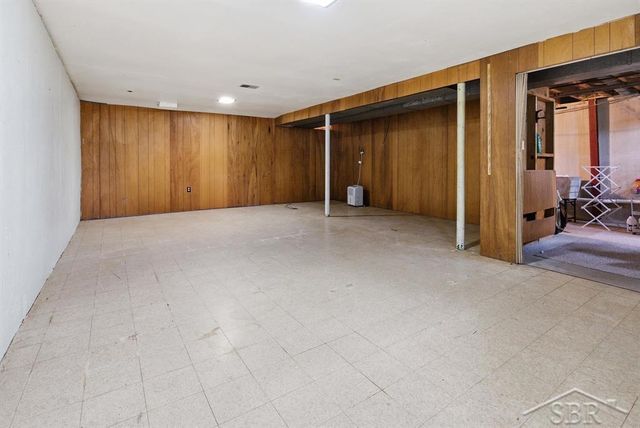 4911 Harding Street, Midland, MI 48642
