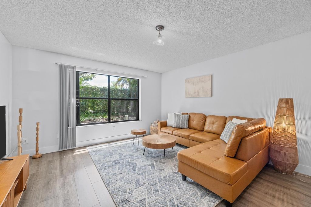 12999 ODESSA Trail 10, Wellington, FL 33414