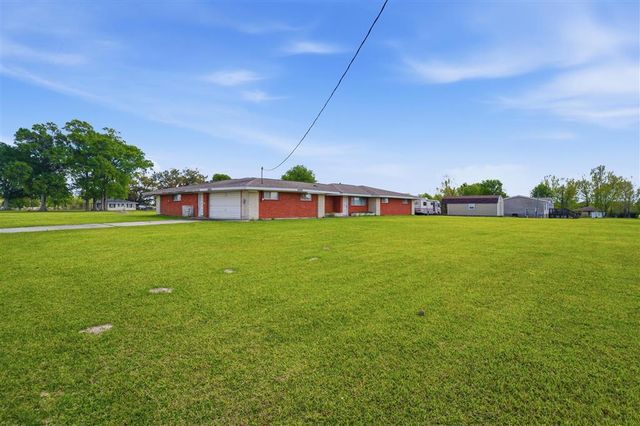 5095 Carlyss Drive, Sulphur, LA 70665