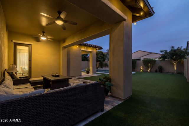 10611 E SIMONE Avenue, Mesa, AZ 85212